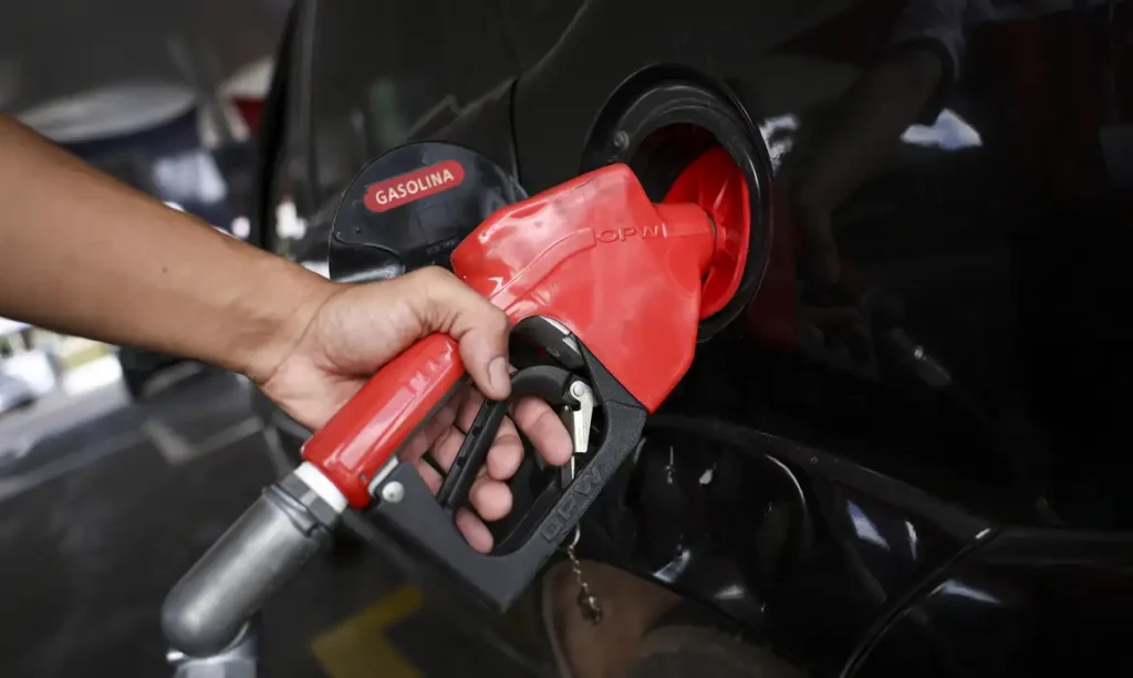 nova lei aumenta penas para furto e roubo de combustiveis