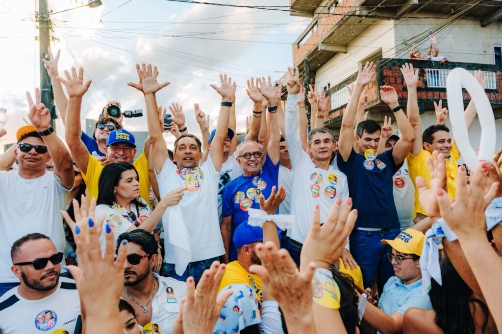 Onda Azul mobiliza Campina Grande e Lagoa Seca liderada por Cícero Lucena 25 onda azul mobiliza campina grande e lagoa seca liderada por cicero lucena