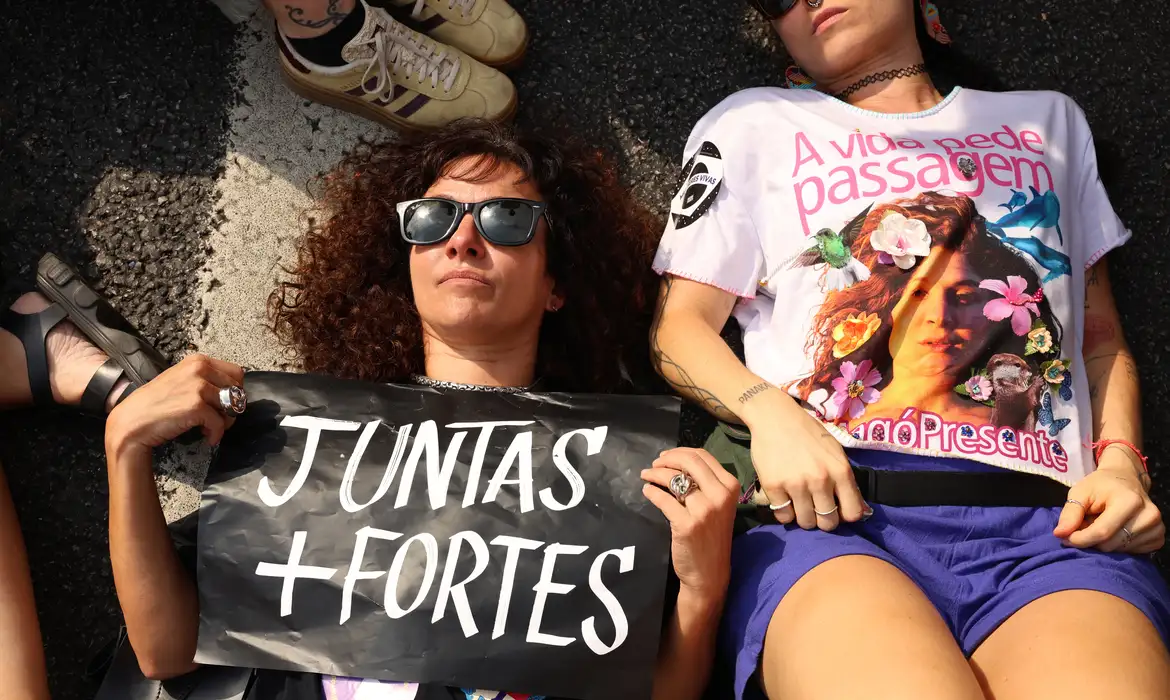 Pesquisa analisa propostas dirigidas às mulheres em planos de governo