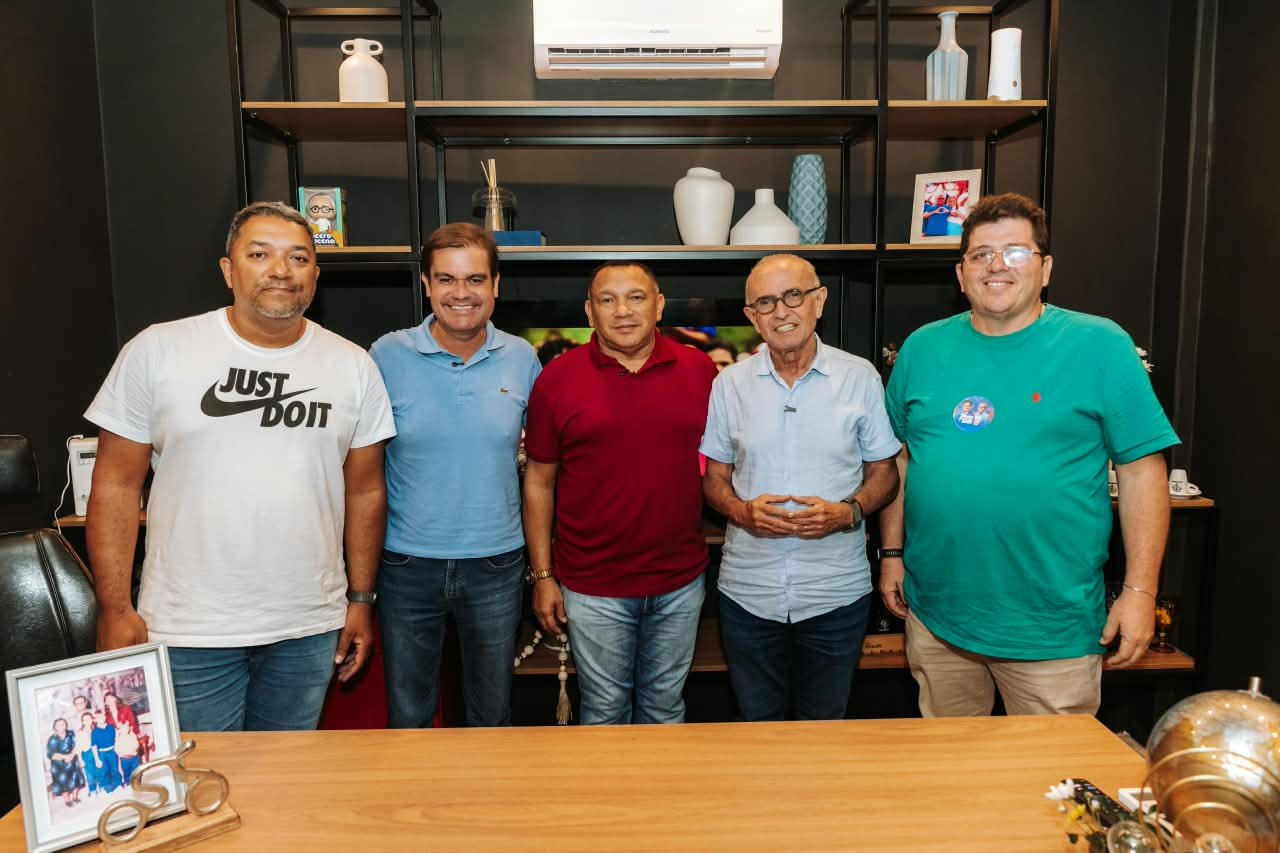 Representantes dos agentes comunitários de saúde e combate às endemias de Patos, Brejo e Curimataú reforçam apoio à Cícero Lucena para o Governo
