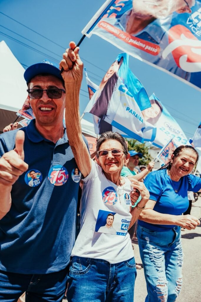 serra de teixeira vira uma onda azul e cicero fortalece projeto de mudanca na paraiba 4
