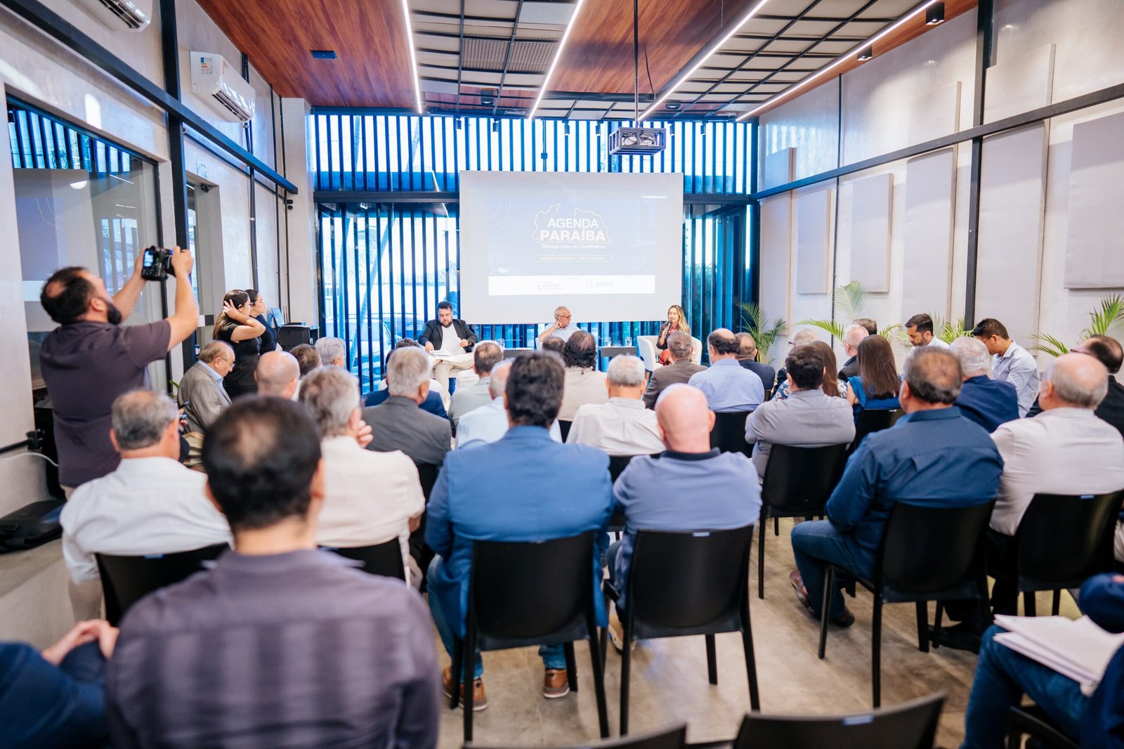 Setor produtivo ouve propostas de candidatos ao governo da Paraíba em encontro no Ilha Tech