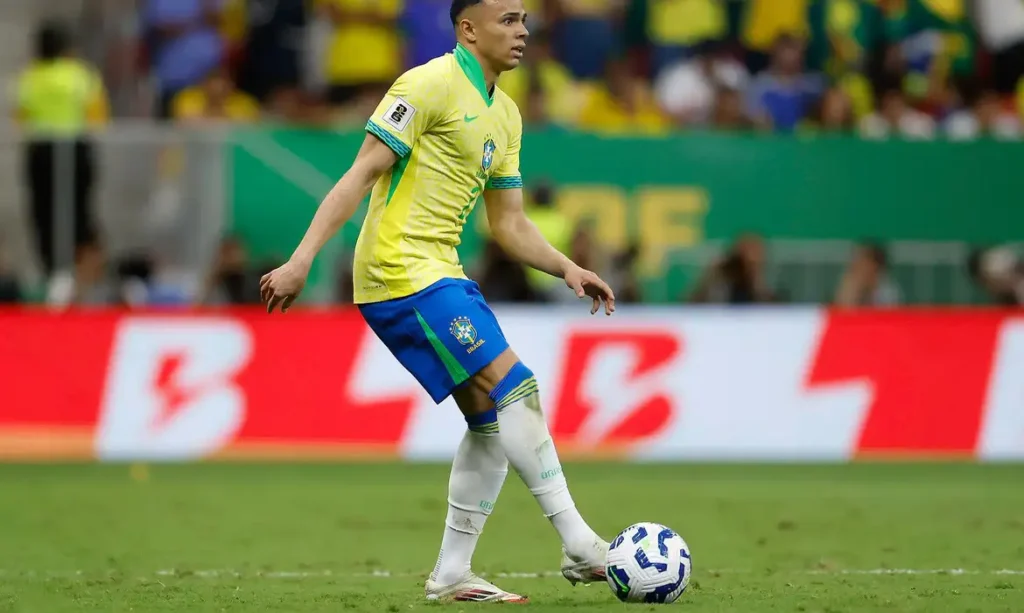 wesley e cortado e vanderson e convocado para amistosos da selecao