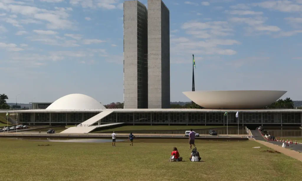 Calendário especial pode acelerar votação da PEC do fim da escala 6x1 24 calendario especial pode acelerar votacao da pec do fim da escala 6x1 1