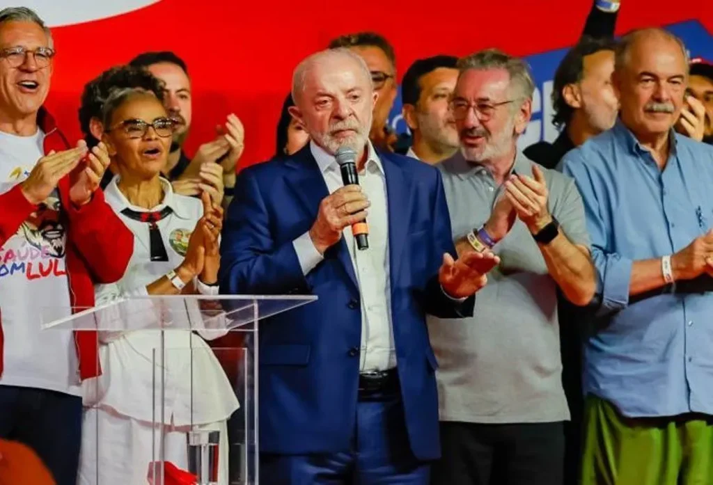 lula convoca cupula de aliados para reuniao de emergencia em brasilia apos reves no 1o turno