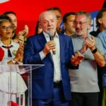 Lula convoca cúpula de aliados para reunião de emergência em Brasília após revés no 1º turno