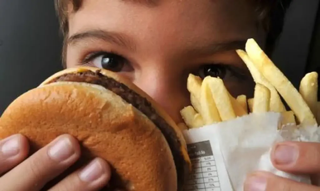 oms lanca guia para enfrentar obesidade em criancas e adolescentes