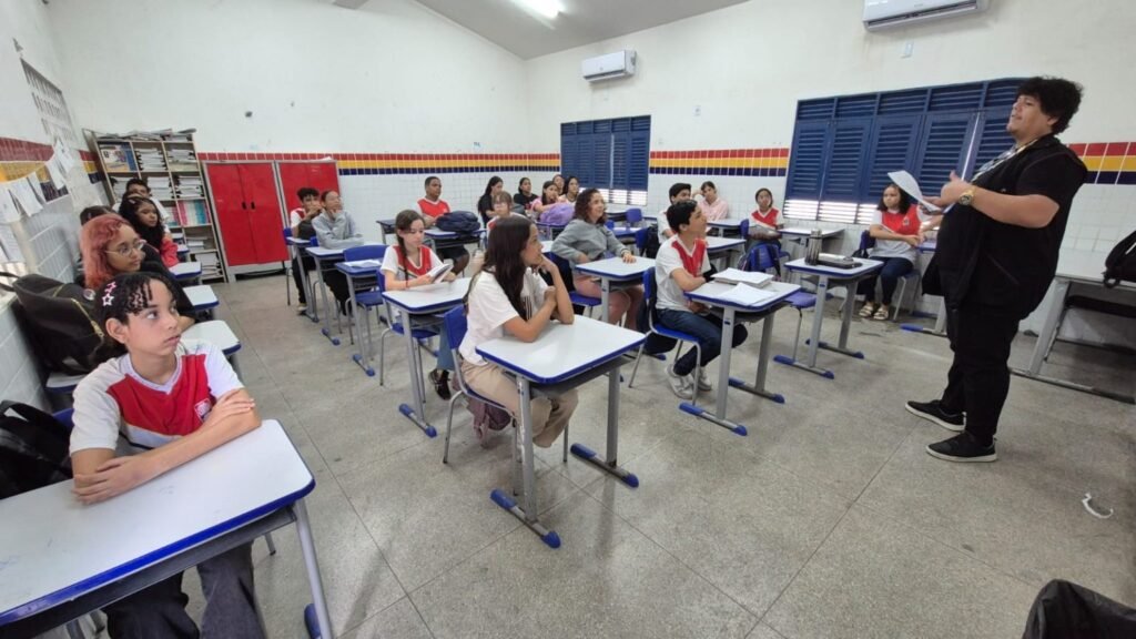 Prefeitura destaca valorização do Magistério com salários competitivos, concursos e formação continuada 3 prefeitura destaca valorizacao do magisterio com salarios competitivos concursos e formacao continuada