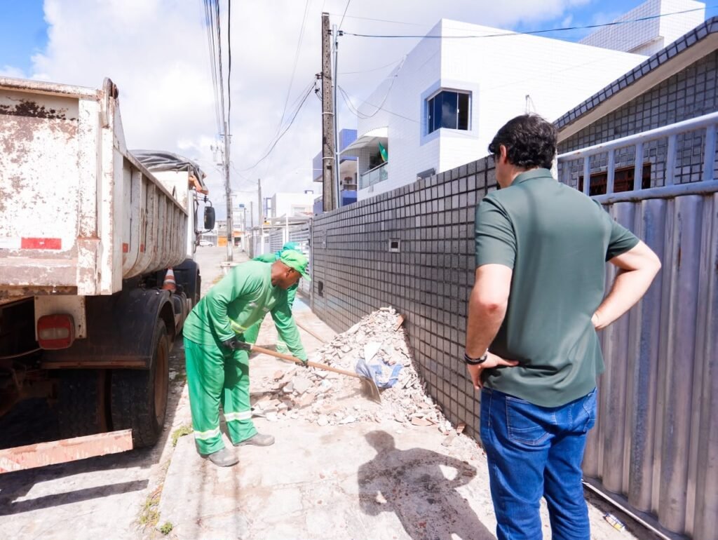 prefeitura inicia forca tarefa de limpeza contra os pontos de descarte irregular em joao pessoa 3