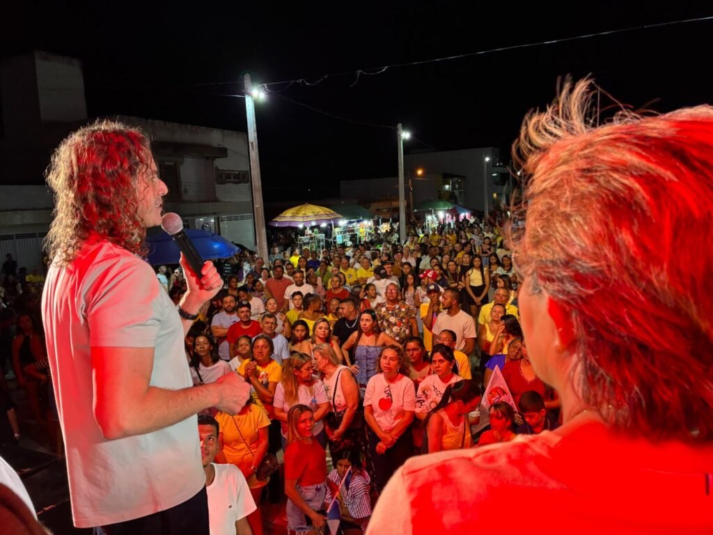 veneziano participa de festa da vitoria em uirauna e agradece apoio da prefeita leninha e video emocionante 2