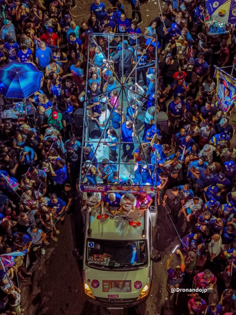vumbora 15 joao pessoa consolida apoio a cicero em arrastao que reuniu multidao na avenida epitacio pessoa 1