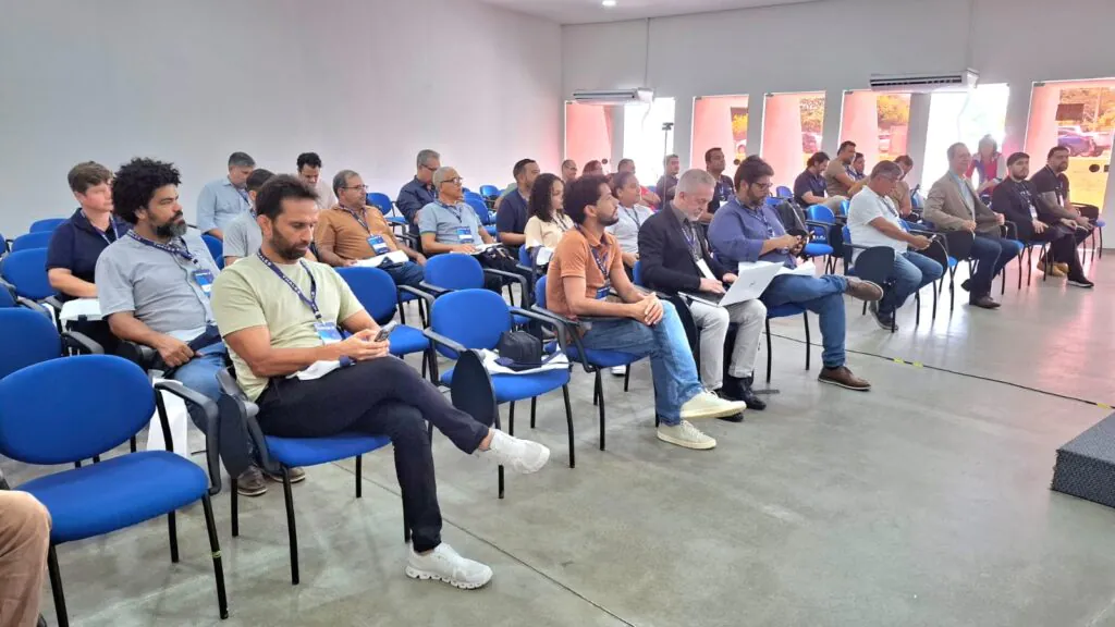 farol digital fortalece conexoes e amplia parcerias durante o thales day 1